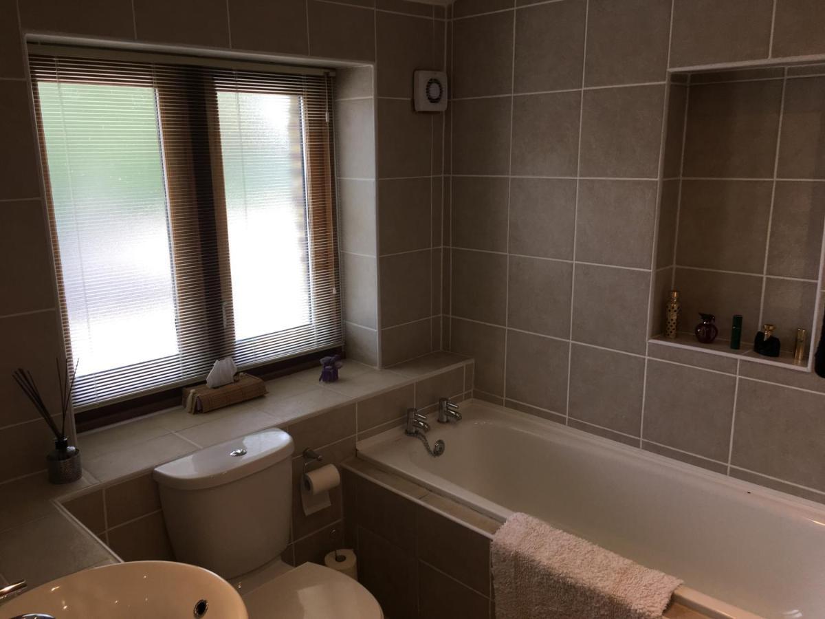Bagstone Court Barn * Rangeworthy